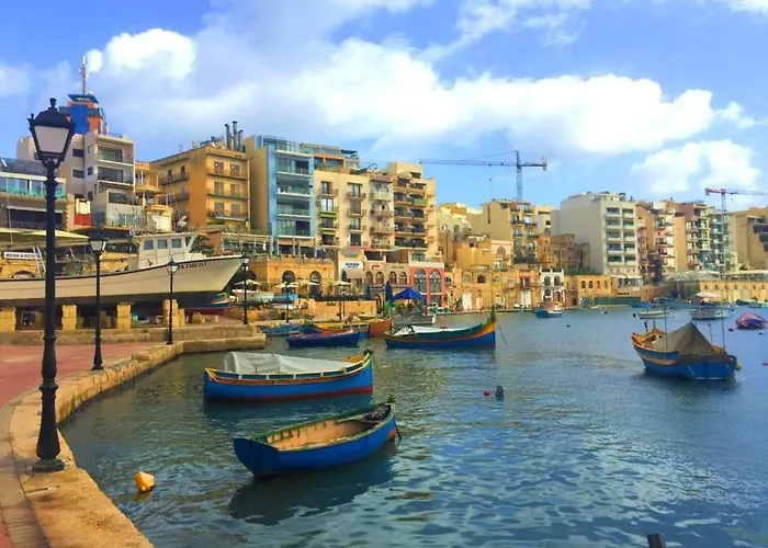 شقة 1br Near St Julians Hotspots With Ac By 360 Estates سانت جوليان