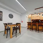 1br Near St Julians Hotspots With Ac By 360 Estates 아파트 *