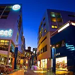 1br Near St Julians Hotspots With Ac By 360 Estates *