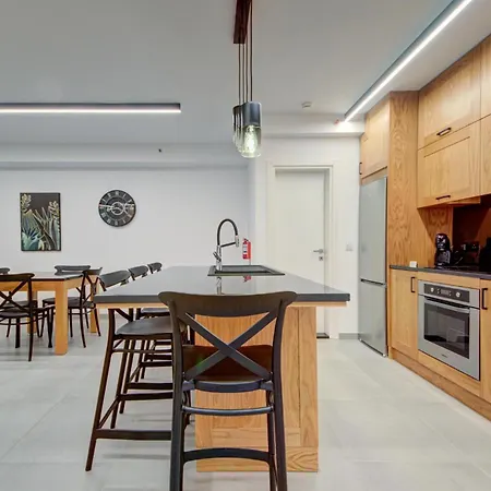 1br Near St Julians Hotspots With Ac By 360 Estates San Julián