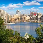 Lägenhet 1br Near St Julians Hotspots With Ac By 360 Estates